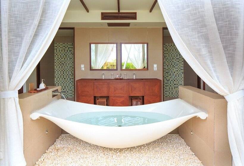 سوییت, Fusion Resort Cam Ranh  All Spa Inclusive