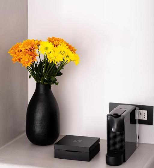 سوییت جونیور با چشم‌انداز دریا, Day Dream Luxury Suites