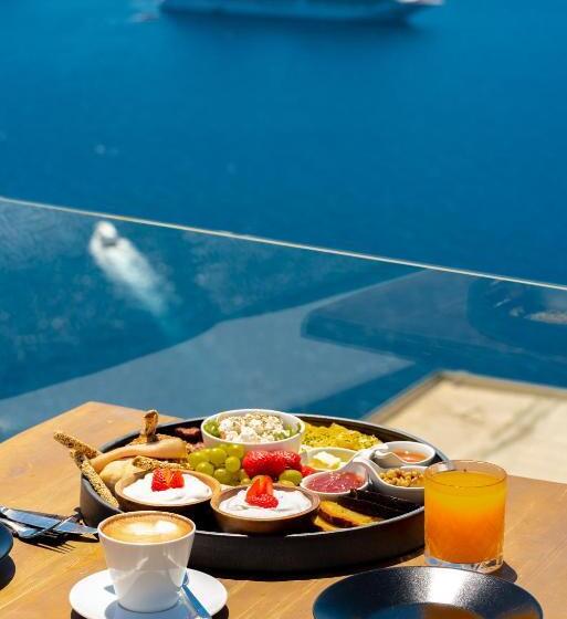 سوئیت با وان آب گرم, Day Dream Luxury Suites