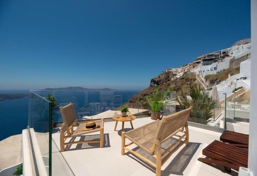 سوییت جونیور با چشم‌انداز دریا, Day Dream Luxury Suites
