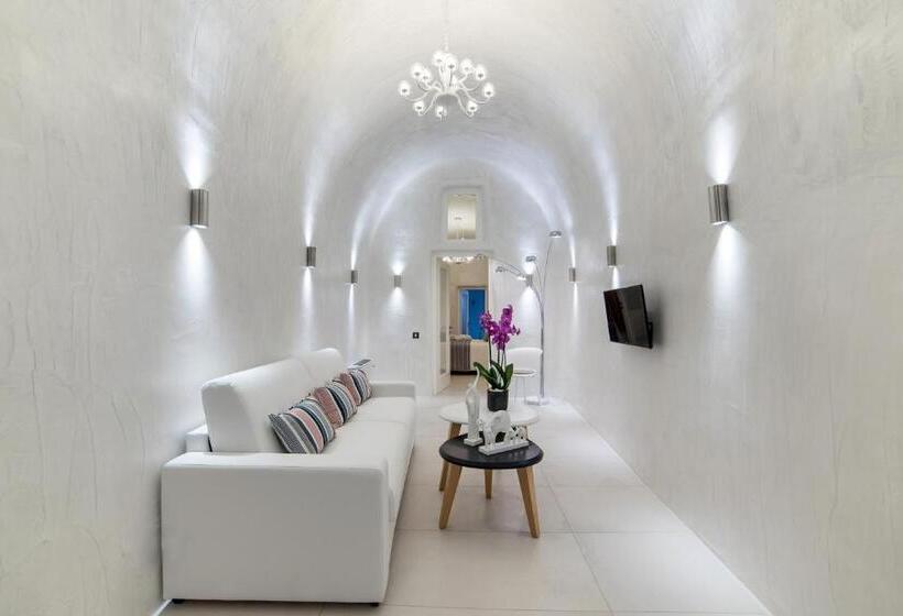 سوئیت با وان آب گرم, Day Dream Luxury Suites