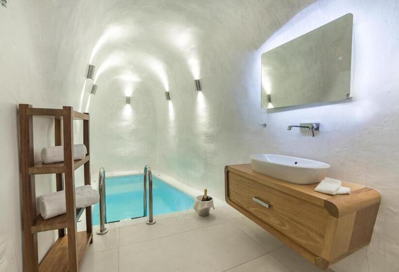 سوئیت با وان آب گرم, Day Dream Luxury Suites
