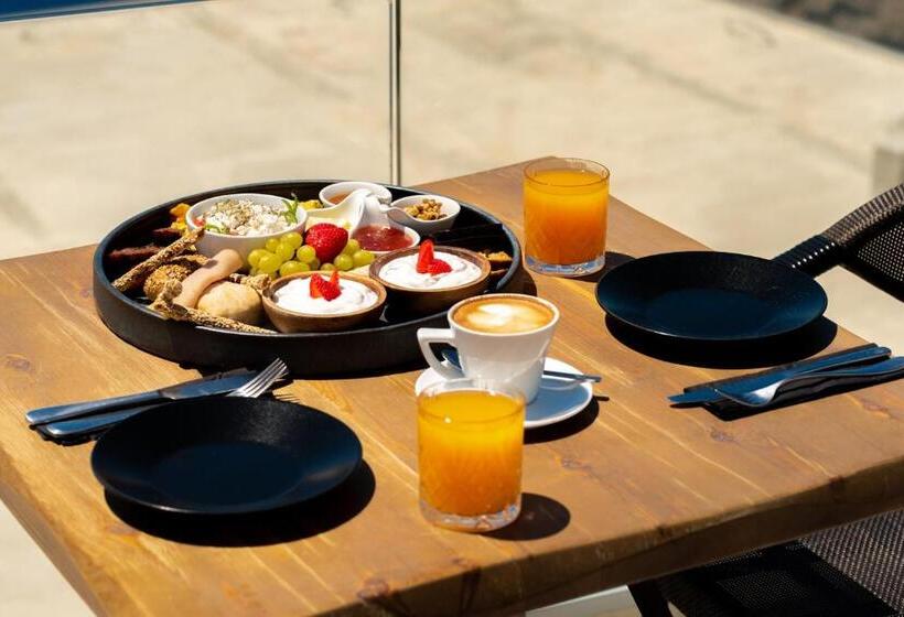 سوییت اجرایی, Day Dream Luxury Suites