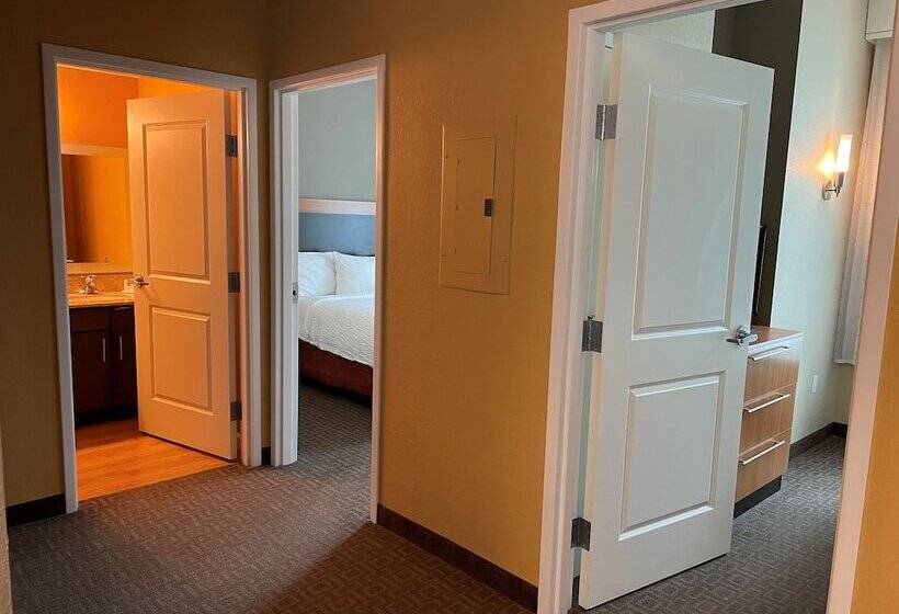 Люкс 2 Спальни, Towneplace Suites Orlando At Flamingo Crossings® Town Center/western Entrance