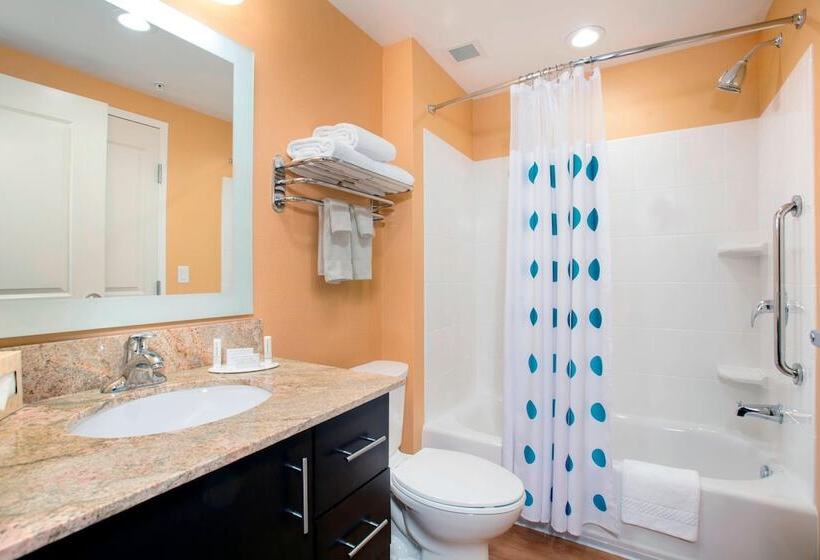 Люкс, Towneplace Suites Orlando At Flamingo Crossings® Town Center/western Entrance