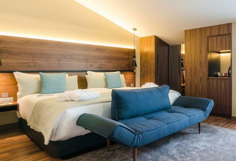 Quarto Ático, Vincci Liberdade