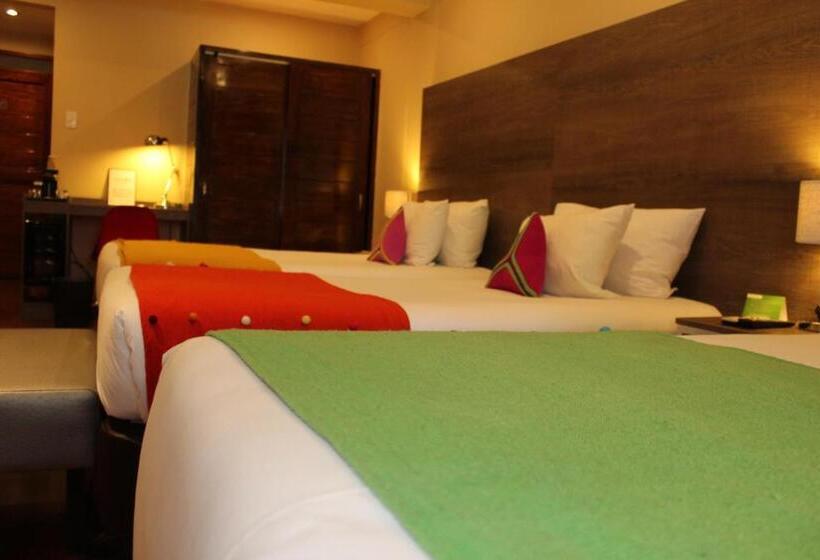 수피리어 트리플 룸, Union Hotel Cusco