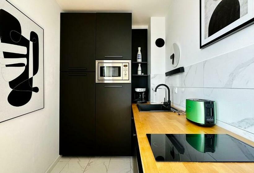 Люкс Вид на Море, Alex Beach Apartello·com   Amazing Apartments With Sea View!