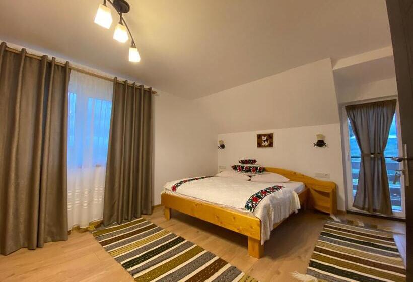 Номер Deluxe, Casa Din Deal