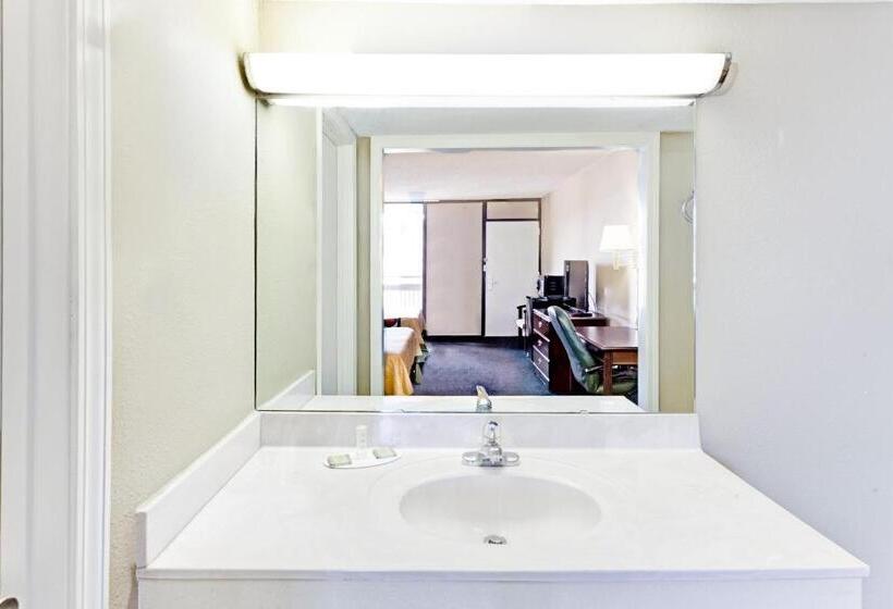 Quarto Estandar Cama King, Super Inn & Suites Carrollton,west Georgia
