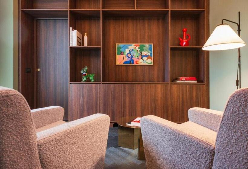 디럭스 룸 바다 전망, Molo Suites