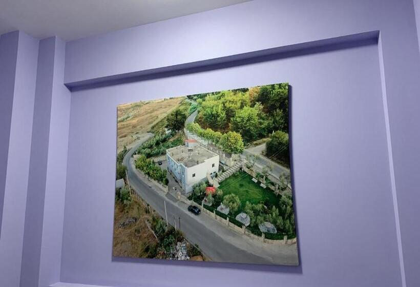 اتاق استاندارد با چشم‌انداز کوهستان, Restaurant Deso