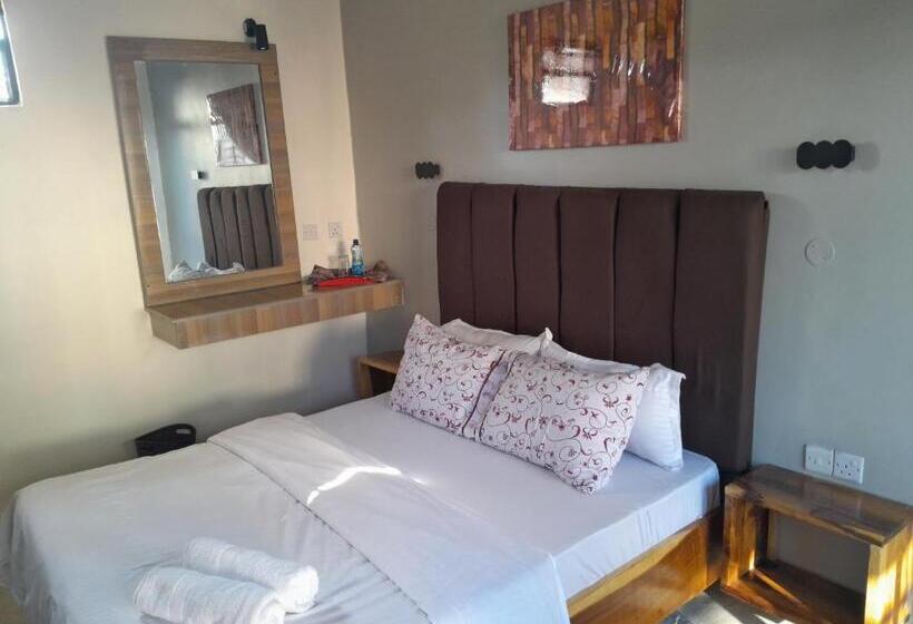 سوییت اجرایی, Courtyard B&b