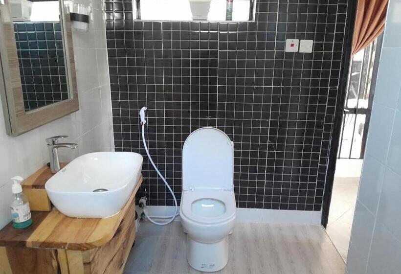 سوییت اجرایی, Courtyard B&b