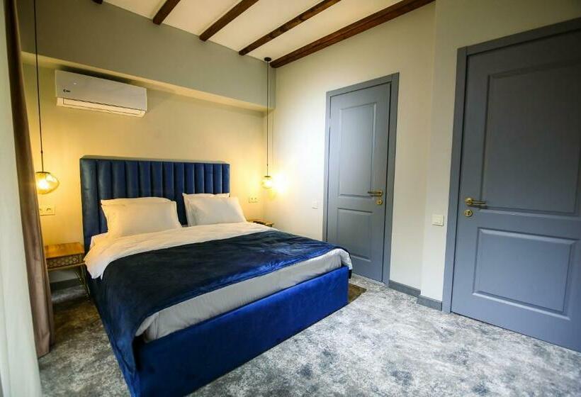 اتاق استاندارد, Park Resort Mtirala National Park