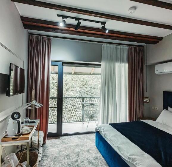 اتاق استاندارد, Park Resort Mtirala National Park
