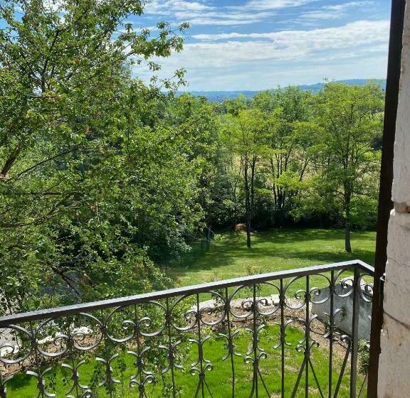 Номер Стандарт с Балконом, Le Domaine De Tizo