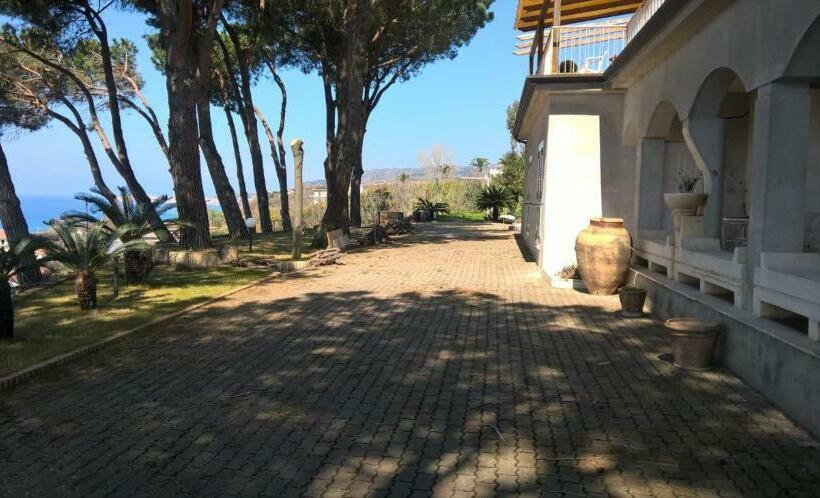 آپارتمان 1 خوابه با چشم‌انداز دریا, Villa Elvira Hollywood Apartment