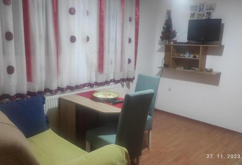 آپارتمان 1 خوابه همکف, Prenoćiste Nevesinje