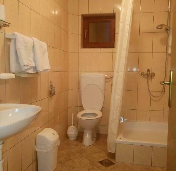 اتاق استاندارد چهار تخته, Guesthouse Nevenko