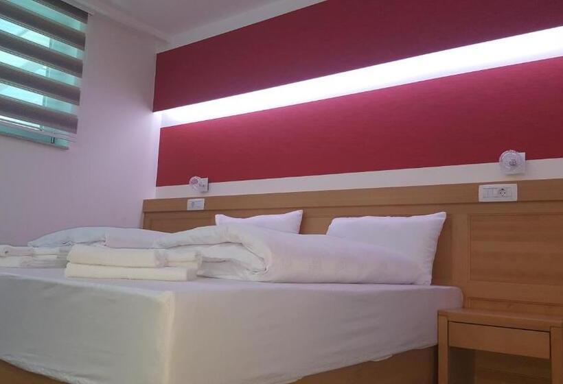 اتاق لوکس, Motel Edeka