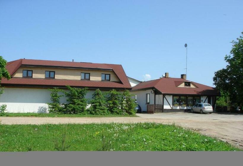 اتاق استاندارد, Sanders Motel