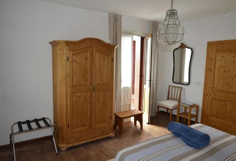 Номер Стандарт Вид на Горы, Villa Fiocco