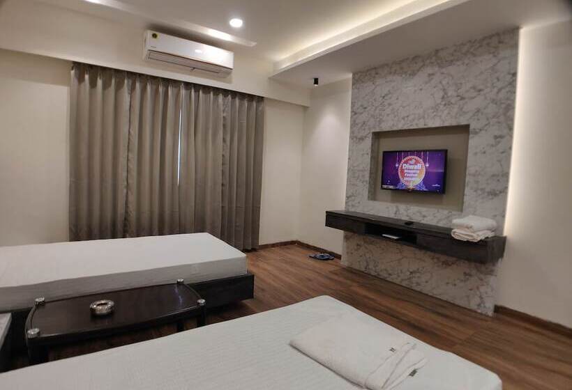 اتاق لوکس, Yuvraj Palace