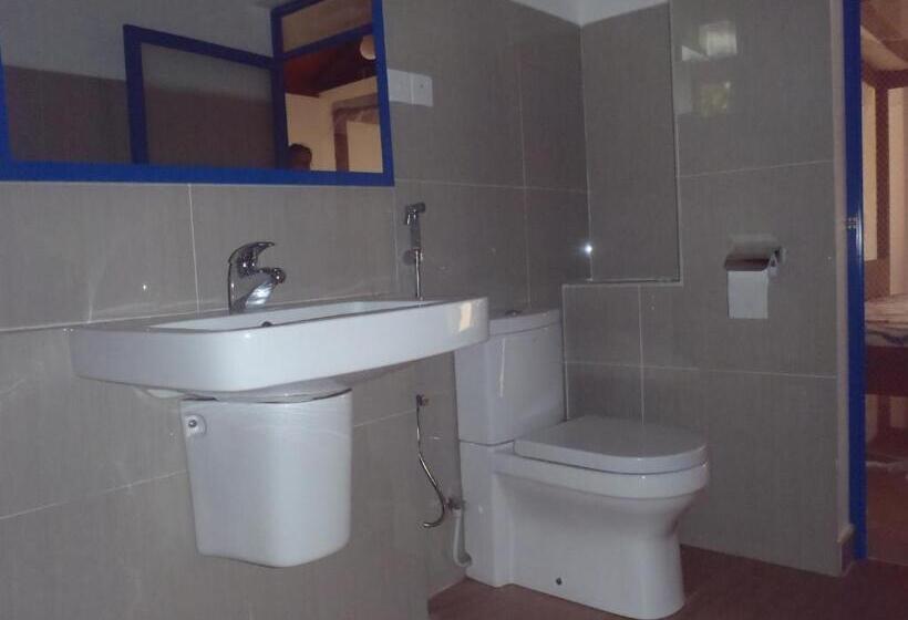 اتاق خانوادگی, Edelweiss Resort