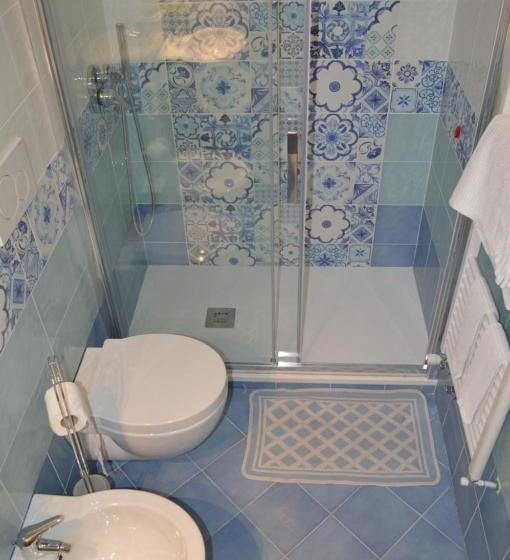 اتاق راحتی یک تخته, Maison Raphael