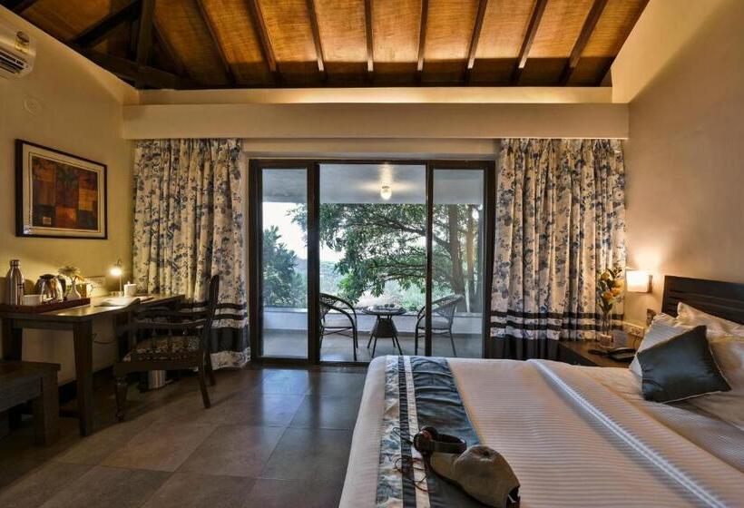 Хижина, The Fern Samali Resort