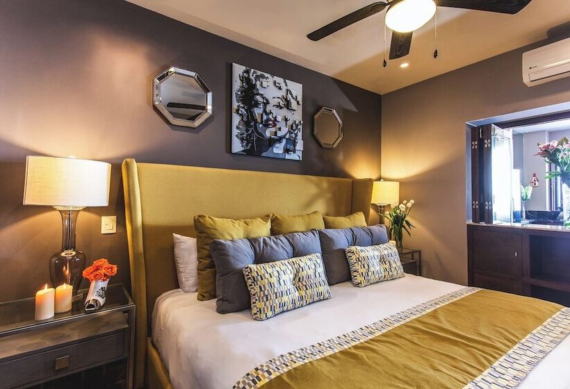 2 Sovrum Takvåningslägenhet, Pinnacle Resorts 220