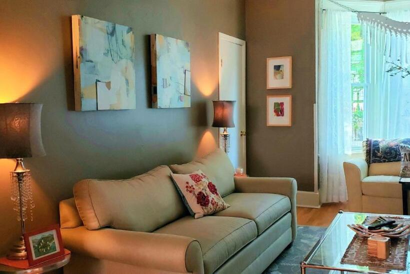 带大床的复式套间, The Muse Gallery Guesthouse
