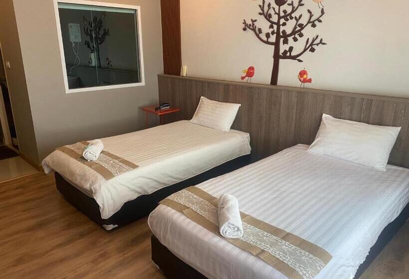 Номер Deluxe, Le Lerts Living