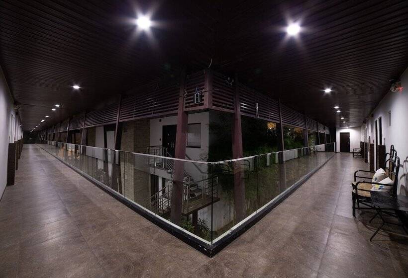 标准间, One Manalo Place