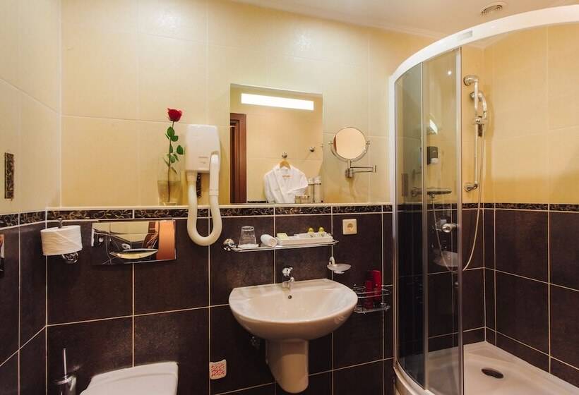 اتاق استاندارد یک نفره, Rasstal Spa