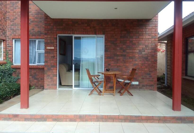 اتاق استاندارد با چشم‌انداز کوهستان, Botleng Guest House