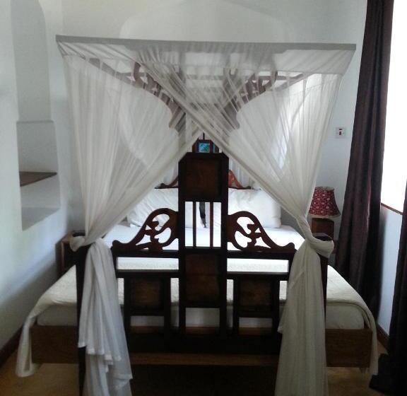 اتاق استاندارد, Hiliki House