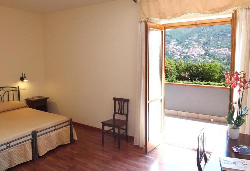Номер Deluxe, Villa Elisa