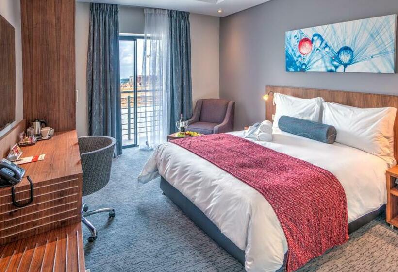 Номер Стандарт, City Lodge Hotel Waterfall City