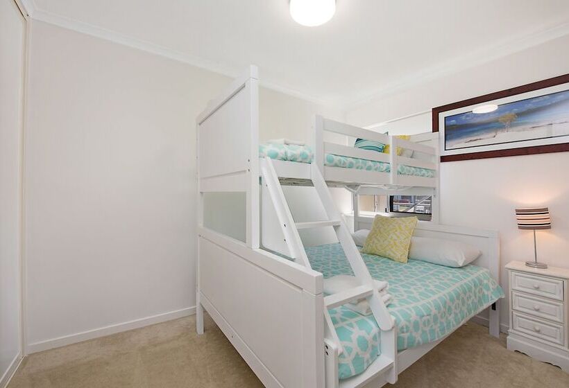 آپارتمان 2 خوابه با چشم‌انداز دریا, Joanne Apartments