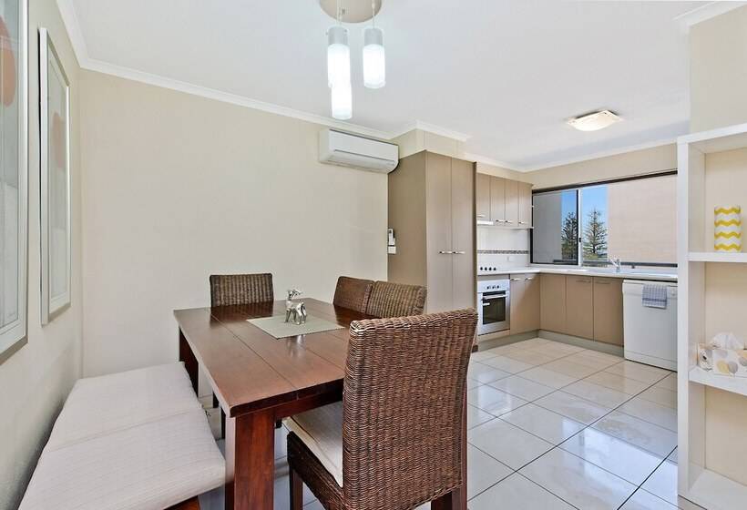 آپارتمان 1 خوابه همکف, Joanne Apartments