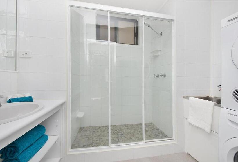 2 Bedroom Apartment Side Sea View, Joanne Apartments