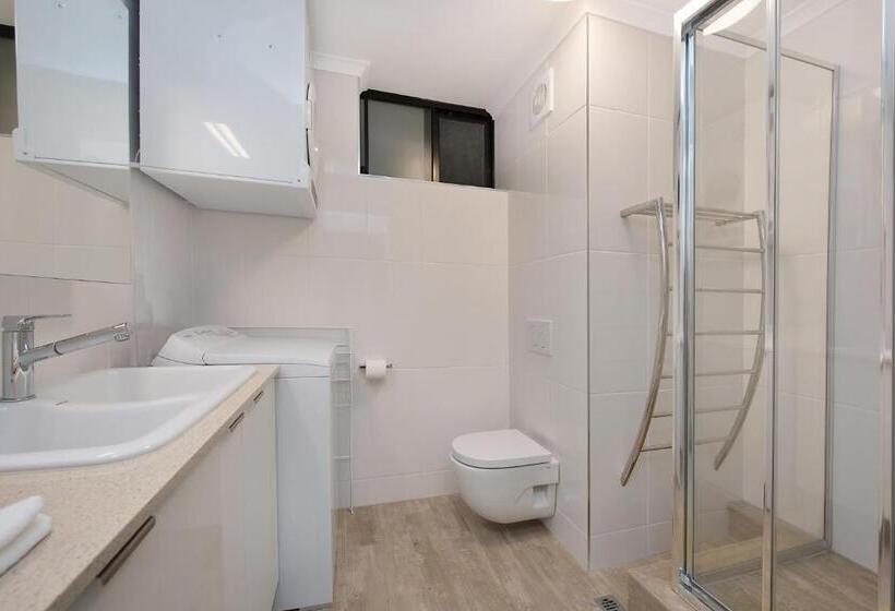 آپارتمان ممتاز دوخوابه رو به مناظر, Joanne Apartments