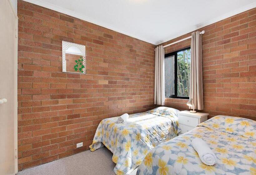 آپارتمان اقتصادی دو خوابه, Joanne Apartments