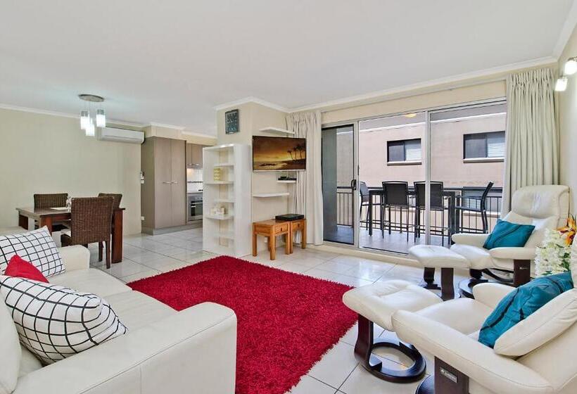 آپارتمان 1 خوابه همکف, Joanne Apartments
