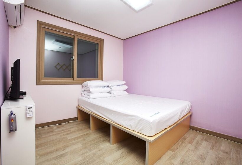 اتاق استاندارد, Guesthouse The Hill