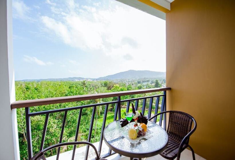 استودیوی لوکس, Grand Nai Harn Suites