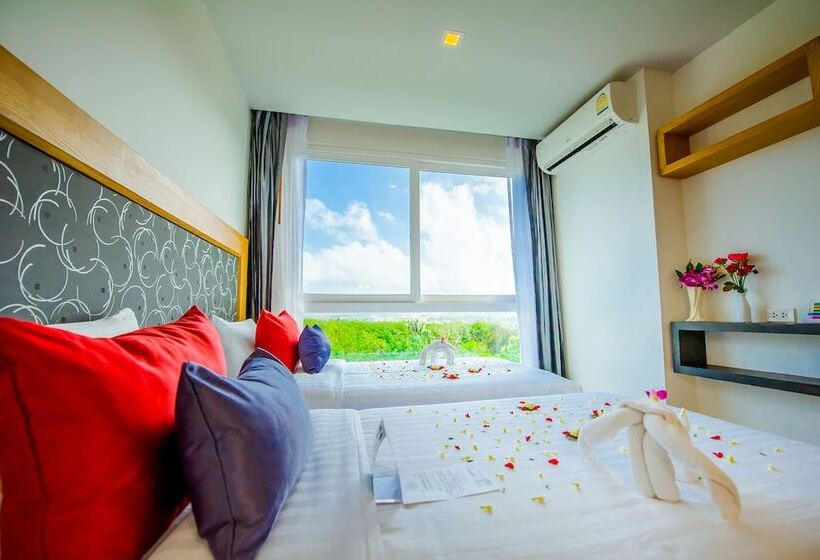 استودیوی لوکس, Grand Nai Harn Suites