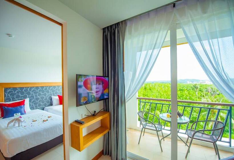 استودیوی لوکس, Grand Nai Harn Suites